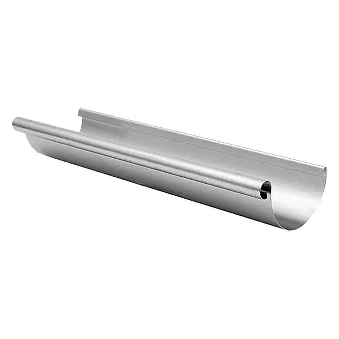 Sarei Dachrinne - Nennweite: 125 mm, Länge: 200 cm, Aluminium, Silber - Eine Dachrinne aus Metall mit einer runden Form und einer Stange entlang der Oberseite. Sie ist silberfarben und auf einem schwarzen Hintergrund isoliert.