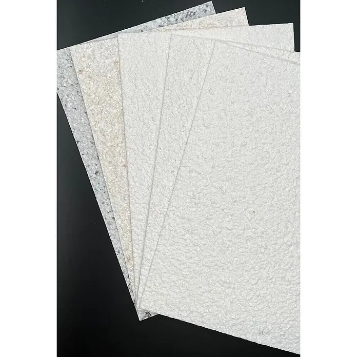 Floxxan Baumwollputz Montana 501 Cellulose - Farbe Weiss Flüssigtapete 1Kg -  - Fächerförmig angeordnete, texturierte Materialmuster in Weiß, Beige und Grau.