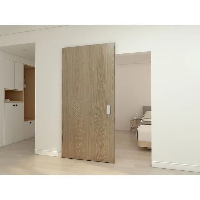 Inova Schiebetür-Komplettset Holzschiebetür Eiche mit verdeckter Laufschiene und Softclose 1030 x 2100mm - 1.030 x 2.100 mm - Helle Holzschiebetür, teilweise offen, trennt zwei Räume. Mit moderner Griffmulde.