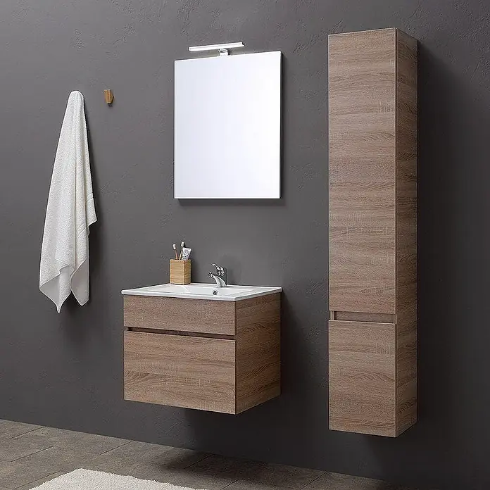 Kiamami Valentina Badmöbel-Set - Helles Holz - Modernes Badmöbelset: Waschtisch in heller Holzoptik mit Waschbecken, Spiegel mit Licht und Hochschrank.