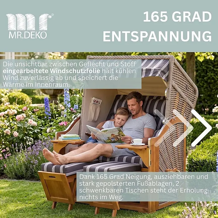 Strandkorb Schleswig Pinie Dessin 554 -  - Mann und Kind entspannen in einem bequemen, gestreiften Strandkorb aus Holz und Geflecht im Garten. Mit verstellbarer Neigung und Tischen.