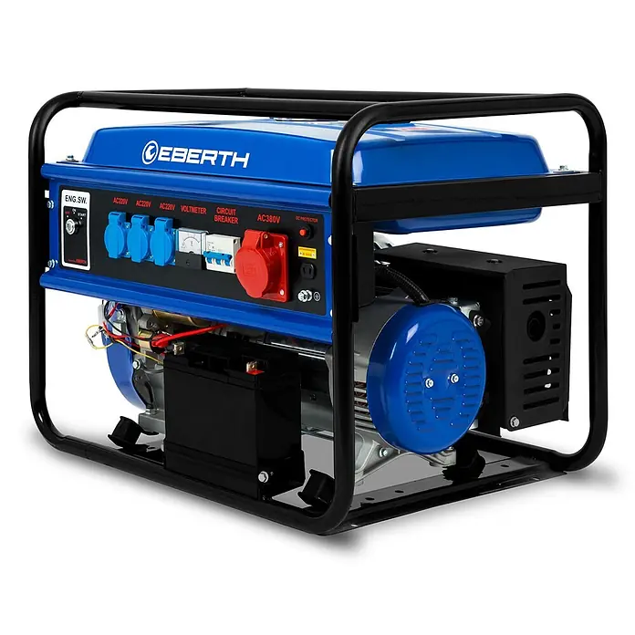 EBERTH Stromerzeuger 5500 Watt 13PS Leistung E-Start 3-Phasen - Nennleistung: 5 kW, Tankvolumen: 25 l - Blau-schwarzer Stromerzeuger mit Bedienfeld, das AC220V/AC380V-Steckdosen, Voltmeter und Sicherungsautomat zeigt, in Schutzrahmen.