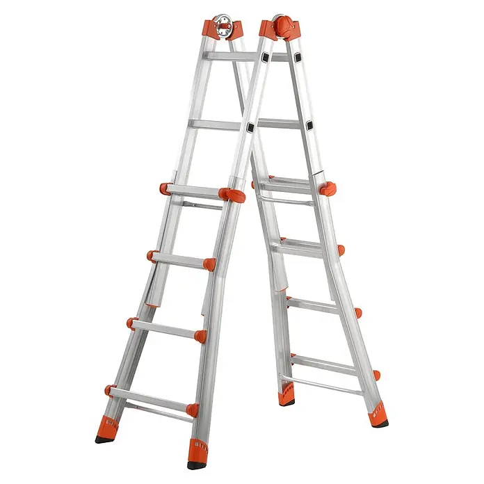 Gierre Mehrzweckleiter 4 + 4 - Anzahl Tritte: 16 Stk., Arbeitshöhe: 4,7 m, Belastbarkeit: 150 kg, Aluminium - Klappbare Aluminium-Mehrzweckleiter in Silber mit orangen Akzenten und schwarzen Füßen, in A-Form konfiguriert.