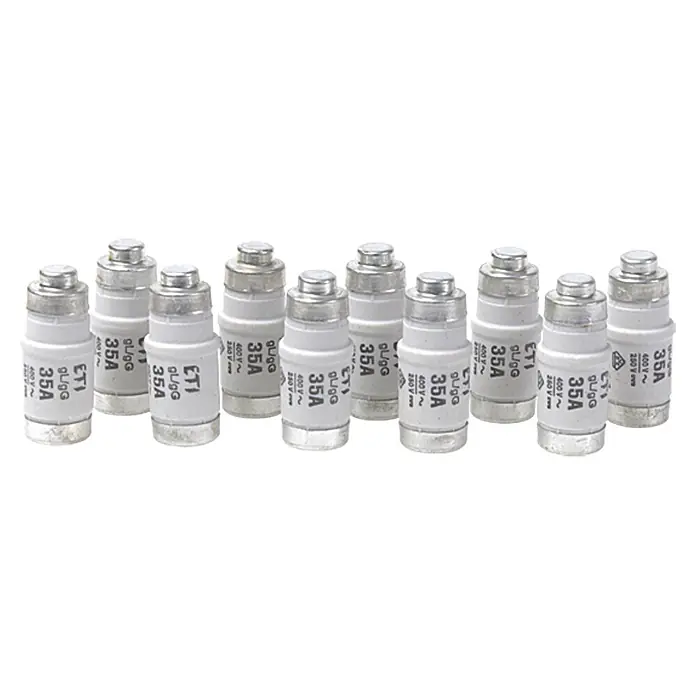 Neozed-Sicherung - 35 A, 400 V, D02, E18, 10 Stk. - Eine Reihe von 35A gL/gG Sicherungen, die für 400V bis 250V geeignet sind, dargestellt auf einem weißen Hintergrund.