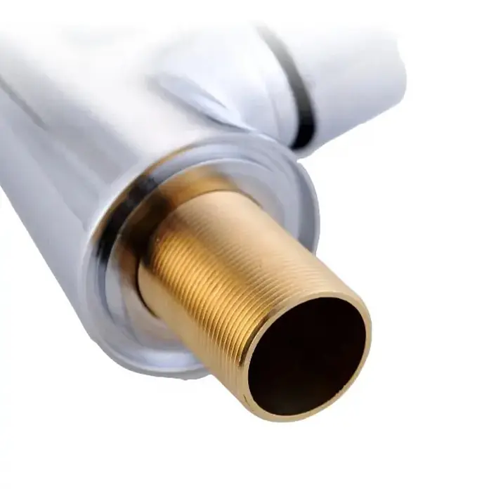 Hudor Spültischarmatur Enipée - Glänzend - Verchromtes Sanitärfitting mit sichtbarem Messinggewinderohr zum Anschluss.