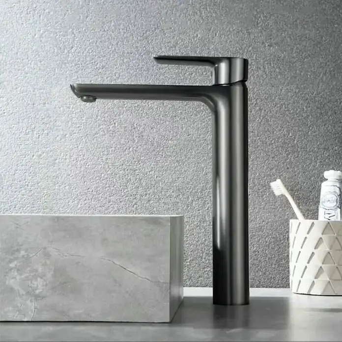 Hudor Waschtischarmatur Enipée - Seidenmatt - Elegante, dunkle Metall-Einhebel-Waschtischarmatur.