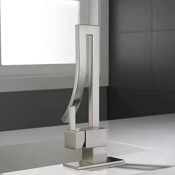 Hudor Waschtischarmatur - Seidenmatt - Moderner Badhahn aus gebürstetem Nickel, skulpturales Design, Einhebelmischer.