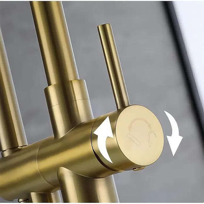 Hudor Badewannenarmatur Scamandre 007 - Seidenmatt - Gebürsteter goldener Wasserhahn-Griff für Wasserfluss und Strahlmuster, mit Symbolen und Richtungspfeilen.