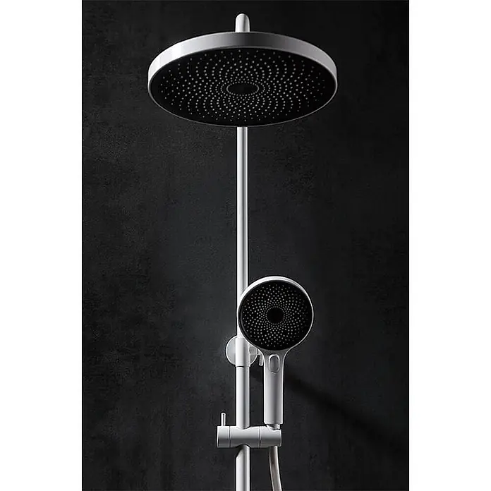 Hudor Duschsystem Argolide SC418 Thermostat -  - Weißes Duschsystem mit großem runden Regenduschkopf und kleinerer Handbrause, an einer Stange montiert.
