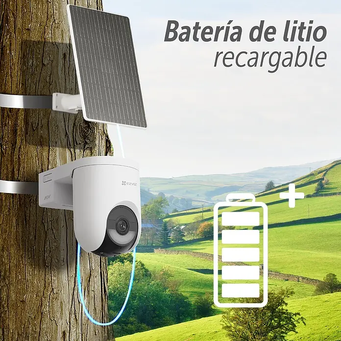 EZVIZ Cámara de vigilancia HB8 - Blanco, Ángulo de detección: 360 °, Alcance de detección: 15 m - Cámara de seguridad blanca solar montada en un árbol, con icono de batería de litio recargable.