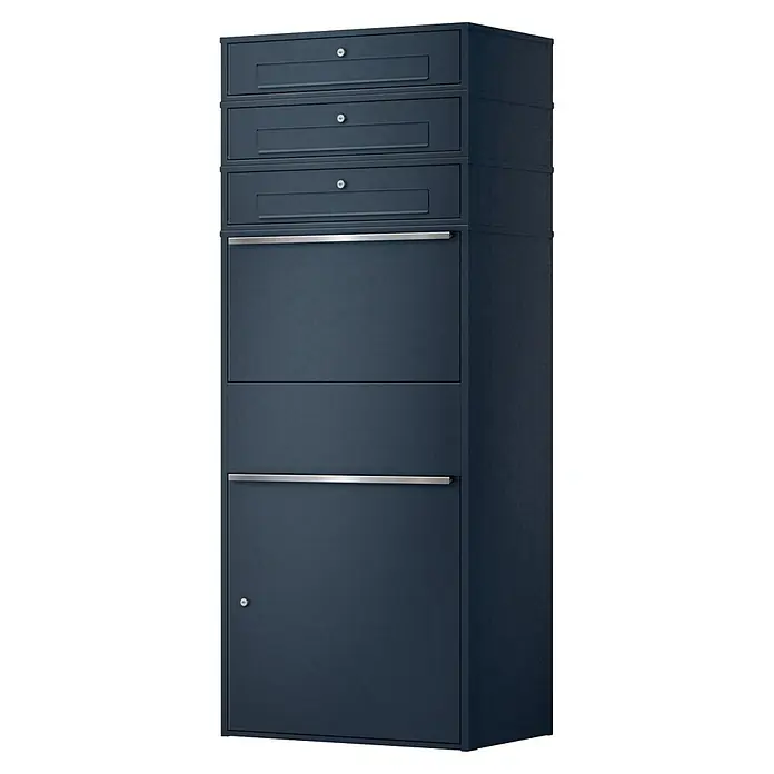 Metzler Paketbox XL 3 BRFK MAX - L x B x H: 45 x 72 x 177 cm, Anthrazit, Stahl, Paketfach, 3 Briefkastenfächer - Hohe, anthrazitfarbene Mehrfachbriefkastenanlage mit oberen Einwurfschlitzen, mittleren Fächern mit Griffen und einer großen unteren Tür mit Schloss.