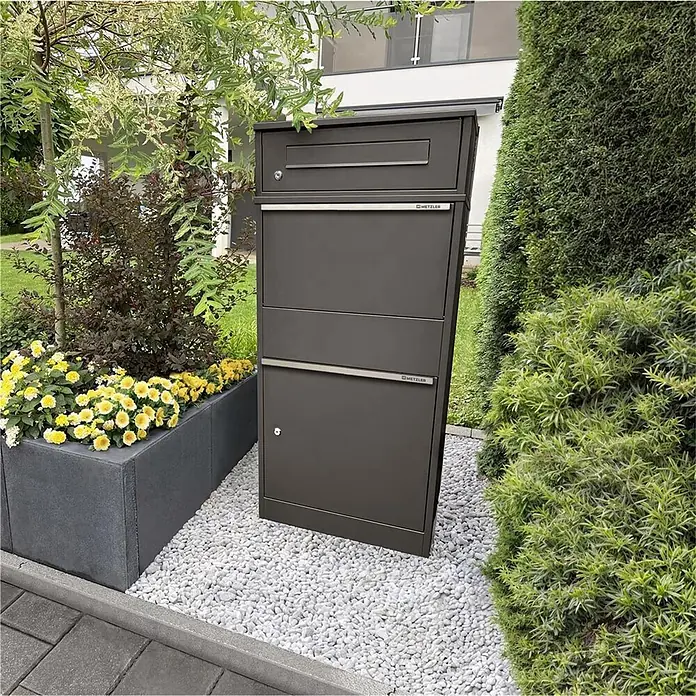 Metzler Paketbox BRFK BISPO - L x B x H: 37,4 x 50,3 x 112,9 cm, Eisenglimmer, Stahl, Paketfach - Hoher, dunkelgrauer Paketbriefkasten in modernem Gartenambiente, ideal für Post und Pakete.