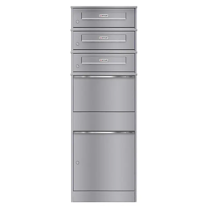 Metzler Paketbox 3 BRFK BISPO RE - L x B x H: 37,4 x 50,3 x 147,7 cm, Graualuminium, Stahl, Namensschild, 3 Briefkastenfächer und Namensschildern - Silbernes Edelstahl-Briefkastensystem mit mehreren Fächern, drei Briefschlitzen und zwei größeren Paketfächern.