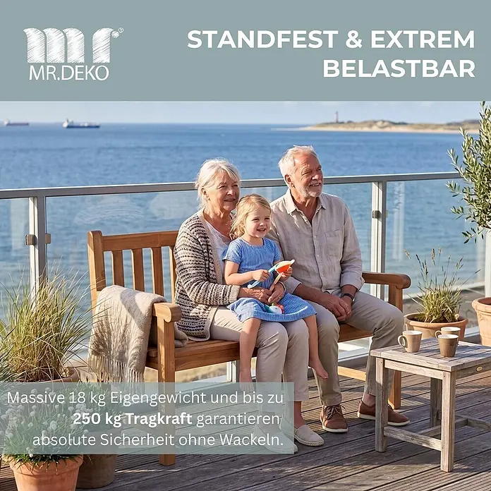 Bene Living Gartenbank Anker - Teakholz, Natur - Stabile Gartenbank aus Holz auf einem Balkon, von einer Familie genutzt, mit Meerblick.