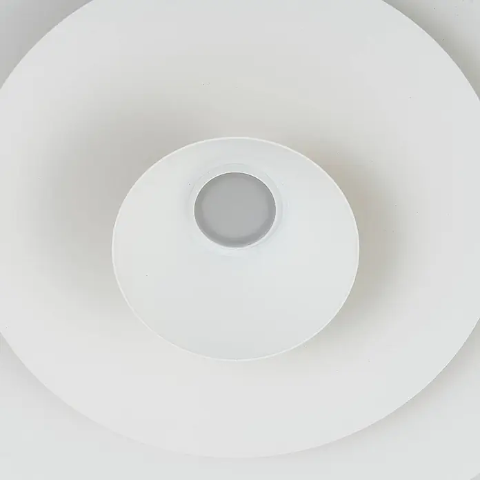 Lucande Pendelleuchte Livie - creme / amber, beige, weiß matt - Weiße runde Deckenleuchte mit konzentrischen Ringen und einem mattierten zentralen Diffusor.