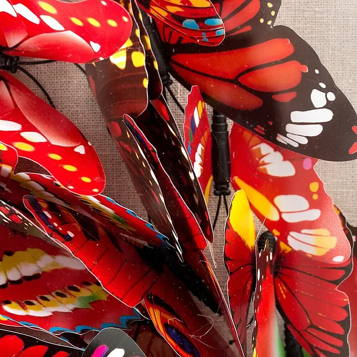 Bild - Schmetterling, B x H: 80 x 80 cm - Leuchtende rot, schwarz und gelb Schmetterlinge zur Wand- oder Basteldekoration.