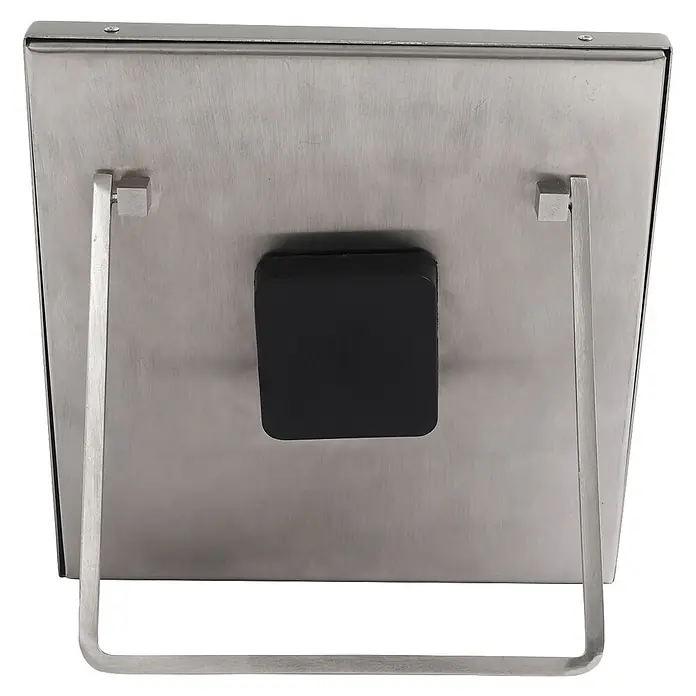 Tischuhr Moments 2025 - Silber, 21 x 21 cm - Rückseite einer digitalen Edelstahlwaage mit schwarzer Mittelkomponente und klappbarem Edelstahlständer.