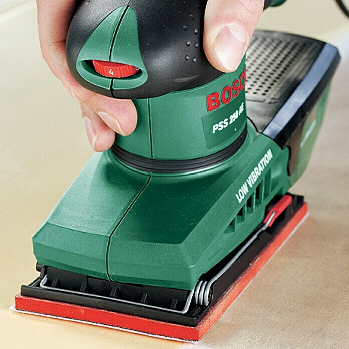 Bosch Schwingschleifer PSS 250 AE250 W, 14.000 U/min - 24.000 U/min, Schleiffläche: 167 cm² Use Shot