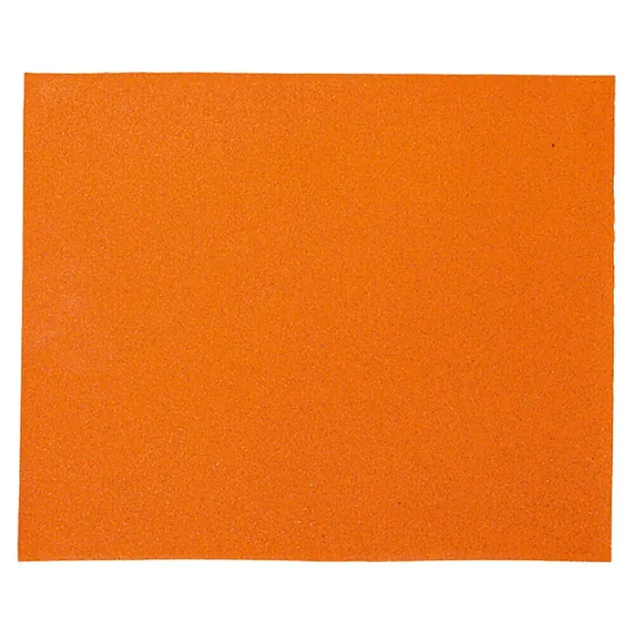 BAUHAUS Schleifpapier Super - Körnung: 80 - Ein leuchtend orangefarbenes rechteckiges Schaumstoffstück mit feiner Textur, ideal für Bastelarbeiten und Polsterungen.