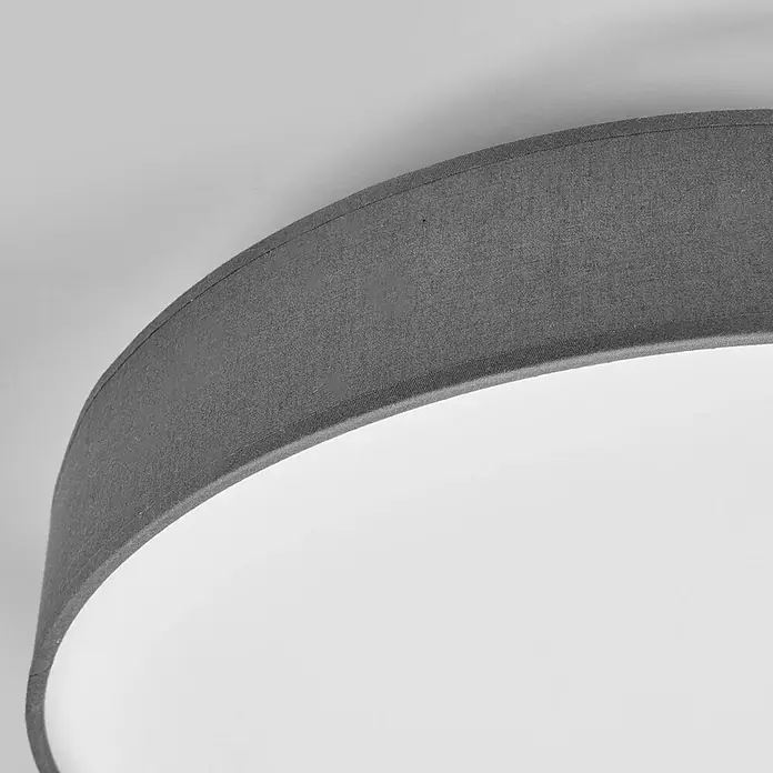 Lindby Deckenleuchte Saira - alu / grau / zink - Runde Deckenleuchte mit grauem Stoffrand und weißer Diffusorfläche.