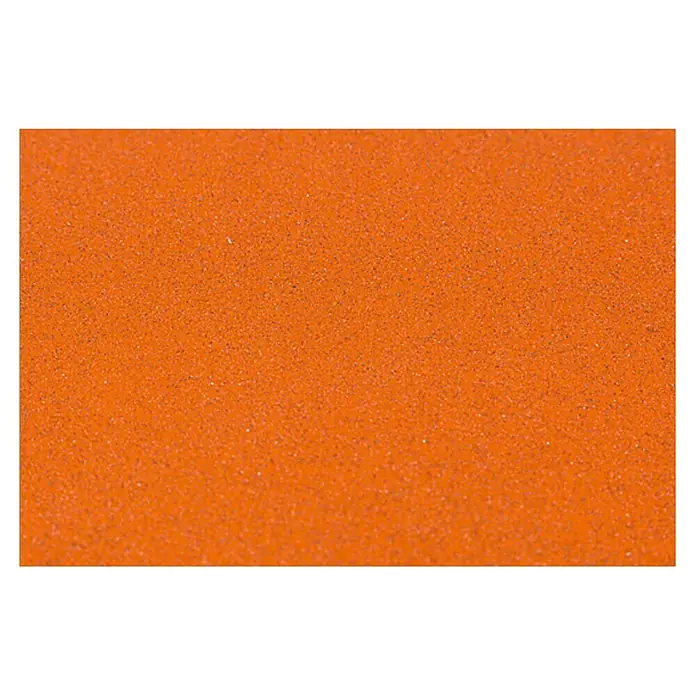 BAUHAUS Schleifpapier Super - Körnung: 240 - Nahaufnahme einer orangefarbenen Oberfläche mit feiner, körniger Textur. Ideal für Hintergründe und Designelemente.
