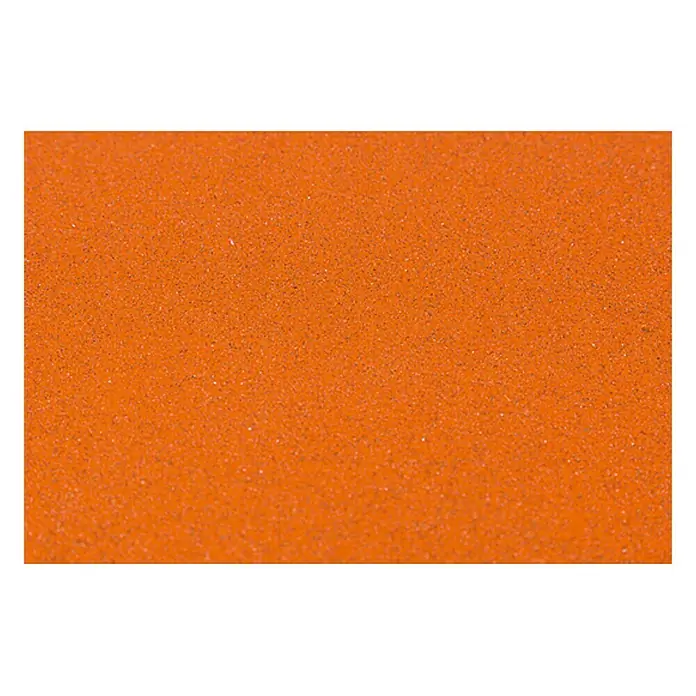 BAUHAUS Schleifpapier Super - Körnung: 240 - Nahaufnahme einer orangefarbenen Oberfläche mit feiner, körniger Textur. Ideal für Hintergründe und Designelemente.