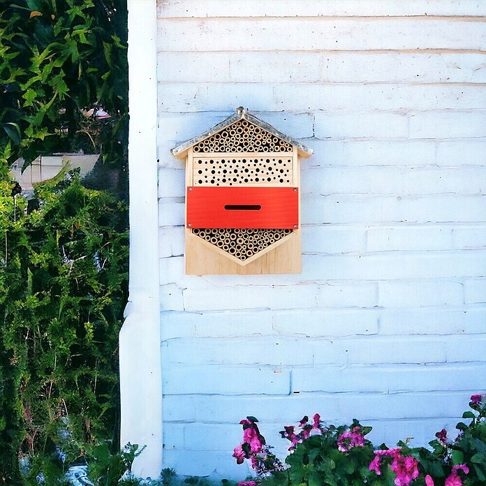 Windhager Insektenhotel Hexagon (33,5 x 28 x 10 cm, Holz, Braun/ Rot) | BAUHAUS