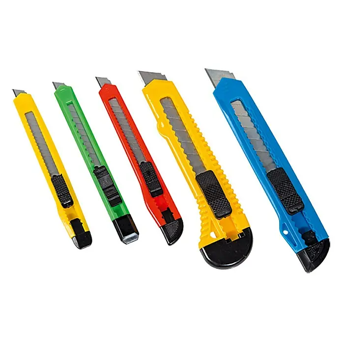 Alpha Tools Messer-Set 3 - 5 -tlg., Klingenbreite: 9 cm - 18 cm - Fünf bunte Cuttermesser in Gelb, Grün, Rot, Gelb und Blau, ideal für Hobby und Handwerk. Scharfe Klingen für präzise Schnitte.