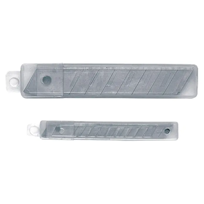 Wisent Messer-Set MA 300 - 5 -tlg., Klingenbreite: 9 cm - 18 cm - Ein graues Gehäuse mit scharfen Ersatzklingen für ein Cuttermesser. Das Gehäuse schützt die Klingen und ermöglicht sichere Aufbewahrung.