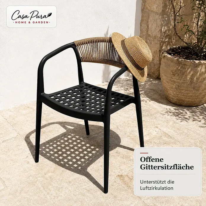 Floordirekt Gartenstuhl-Set Solaro 6er-Set - 6 Stk., Polypropylen (PP) und handgeflochtenes Seil, Schwarz, B x T x H: 54 x 58 x 70 cm - Schwarzer Outdoor-Stuhl mit brauner geflochtener Rückenlehne und perforierter Sitzfläche, im Außenbereich mit Strohhut.