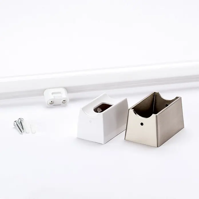 Orion Leuchten Wandleuchte - 60 W, L x B x H: 7 x 50 x 3,8 cm, S14d - Weiße und gebürstete Metallhalterungen, ein Magnetverschluss, Schrauben und Dübel.