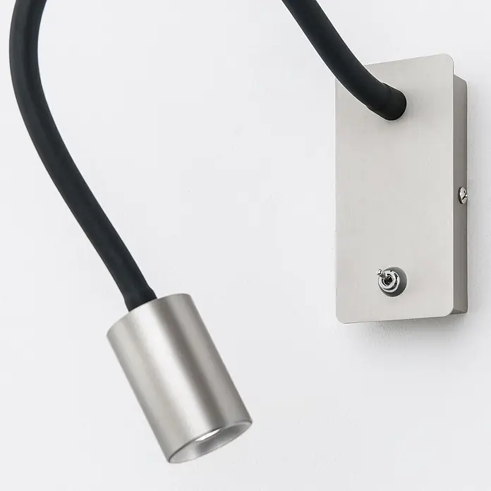 Orion Leuchten Wandleuchte - 5 W, L x B x H: 46 x 6 x 12 cm - Wandleuchte aus gebürstetem Metall mit flexiblem schwarzem Arm und zylindrischem Kopf, mit Kippschalter auf rechteckigem Sockel.