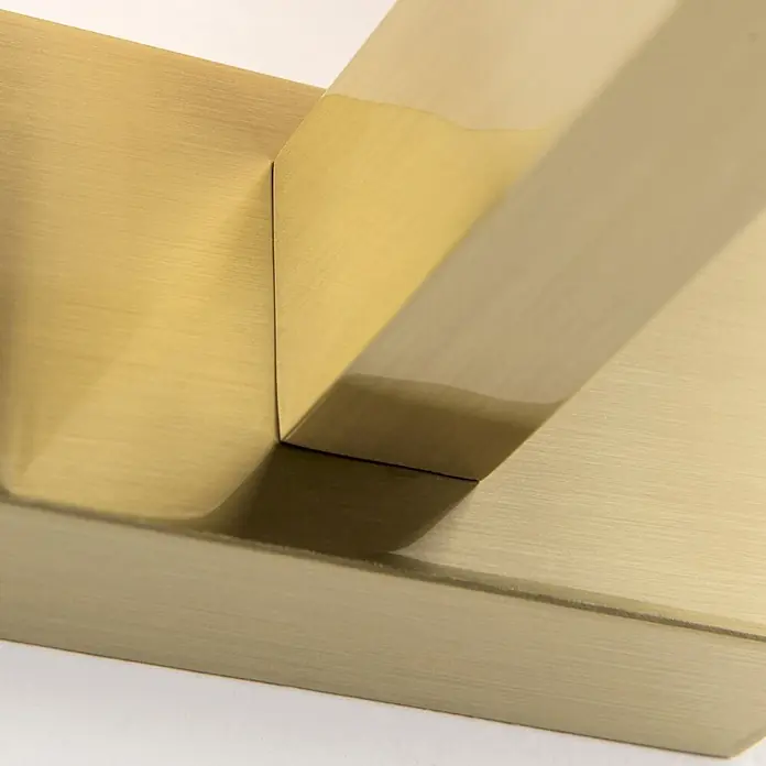 Orion Leuchten Wandleuchte - 60 W, L x B x H: 16 x 25 x 17,5 cm - Eckige Armatur aus gebürstetem Messing.