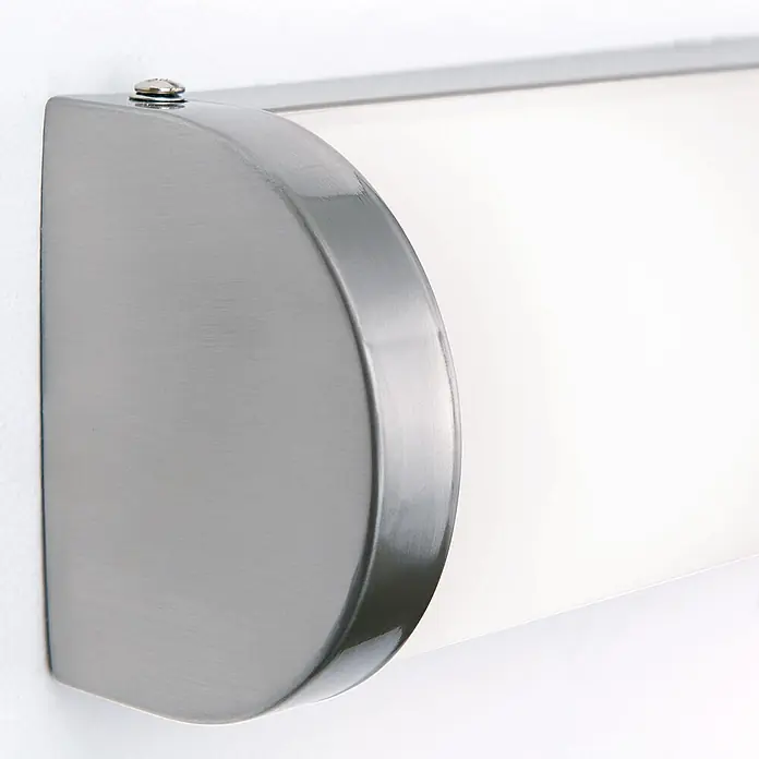 Orion Leuchten Wandleuchte - 40 W, L x B x H: 7 x 41 x 10 cm, G9 - Endkappe aus gebürstetem Metall und mattierter Diffusor einer linearen Wandleuchte.