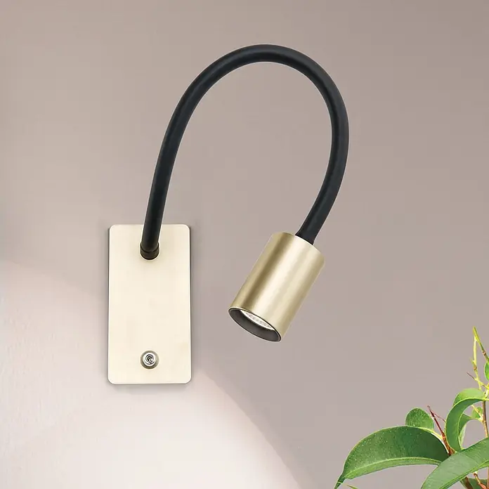 Orion Leuchten Wandleuchte - 5 W, L x B x H: 46 x 6 x 12 cm - Wandmontierte, flexible LED-Leselampe mit messingfarbenem Sockel und Lampenkopf, mit schwarzem Schwanenhalsarm.