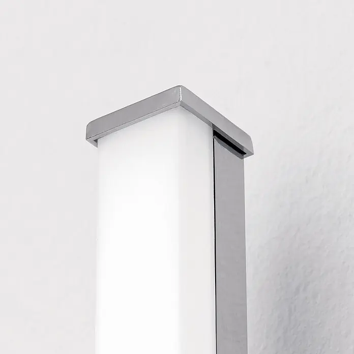 Orion Leuchten Wandleuchte - 13 W, L x B x H: 6,8 x 60,5 x 2,5 cm - Rechteckige Leuchte mit weißem Diffusor und silbernem Metallrahmen.