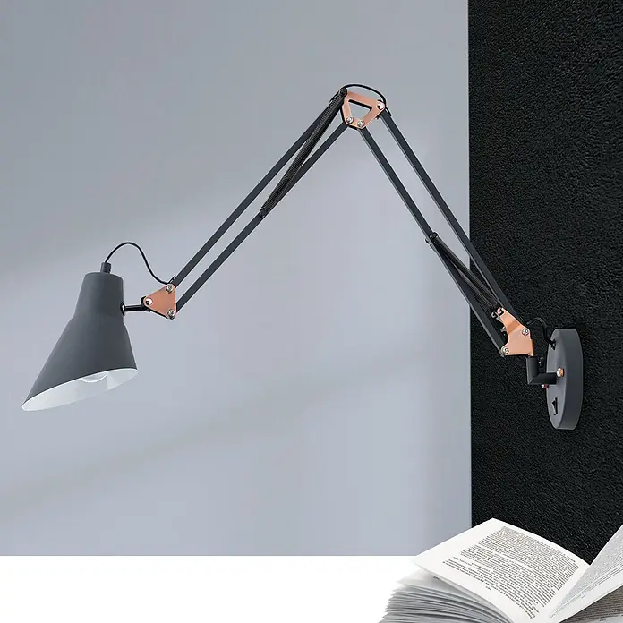 Orion Leuchten Wandleuchte - 40 W, L x B x H: 58 x 64 x 13,5 cm, E27 - Wandmontierte Gelenkleuchte mit grauem Schirm, schwarzen Armen und Kupferdetails, beleuchtet ein Buch auf einem Tisch.