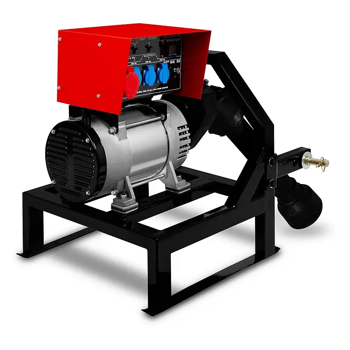 EBERTH Stromerzeuger Zapfwellengenerator 18,75 kVA, 15 kW, AVR, 230/400 V, 3-Punkt -  - Roter und schwarzer Zapfwellengenerator mit silbernem Gehäuse, Bedientafel mit Steckdosen und Schutzschaltern, auf stabilem Rahmen.