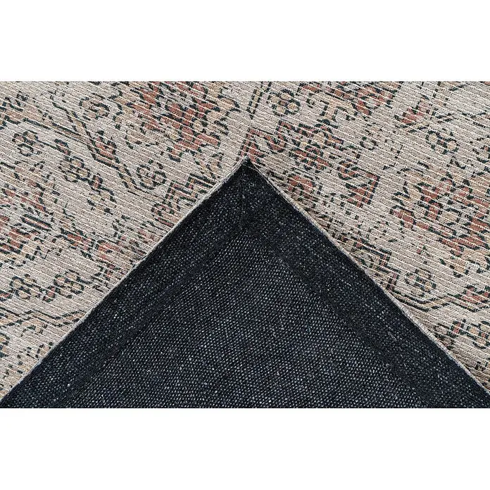 Kayoom Flachgewebeteppich Perry 325 - Beige, 170 x 120 cm, 75 % Baumwolle, 25 % Polyester - Ein gefalteter Teppich, der seine gemusterte beige Vorderseite mit dunkelbraunen und terrakottafarbenen Details sowie seine gewebte dunkelgraue Rückseite zeigt.
