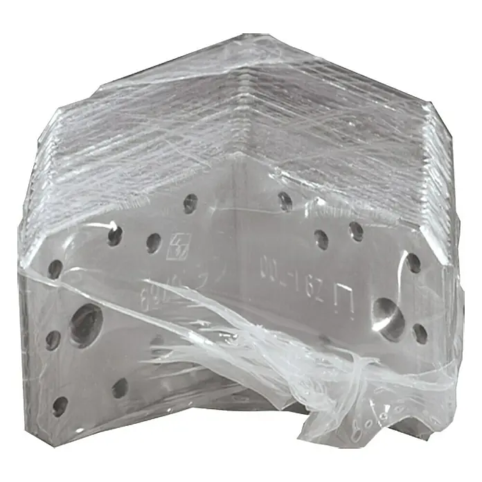 Stabilit Conector en ángulo - L x An x Al: 70 x 70 x 55 mm, Espesor: 2,5 mm, Acero, 20 ud. - Placa de aluminio envuelta con múltiples orificios y marcas, ideal para aplicaciones industriales o proyectos de ingeniería mecánica.
