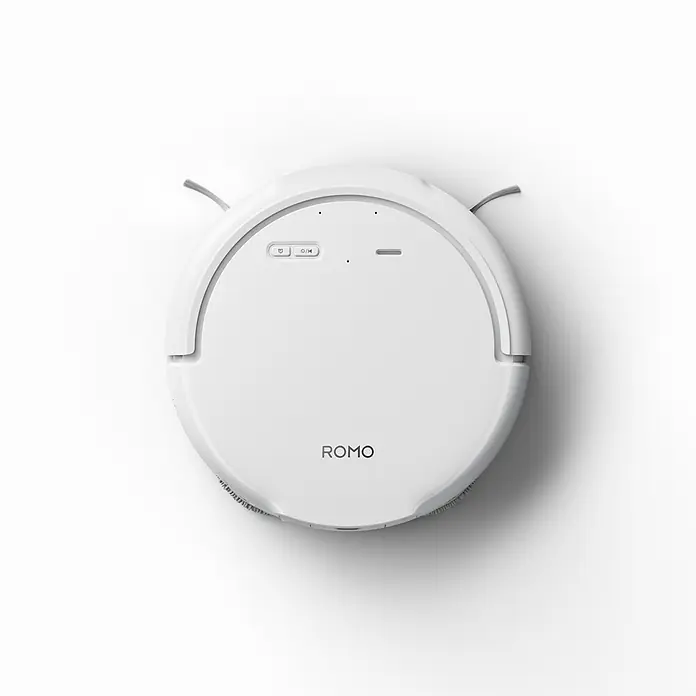 DJI Saugwischroboter S - Saugkraft: 25.000 Pa, Akkulaufzeit: 180 min, Fassungsvermögen Roboter: 260 ml - Weißer, runder ROMO Saugroboter mit sichtbaren Bürsten und Bedientasten.