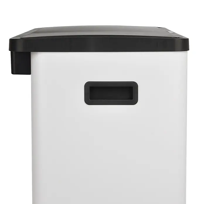 SVITA Sensor-Mülleimer SR3X18 54L 3 Fächer Mülltrennsystem Stahl Weiß -  - Weißer Mülleimer mit schwarzem Deckel und schwarzem eingelassenen Griff an der Vorderseite.