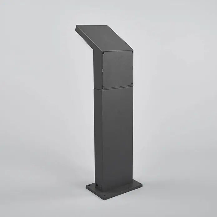 Arcchio Außenlaterne Yolena -  - Dunkelgraue rechteckige Pollerleuchte mit abgeschrägter Oberseite, ideal für die Wegbeleuchtung im Freien.
