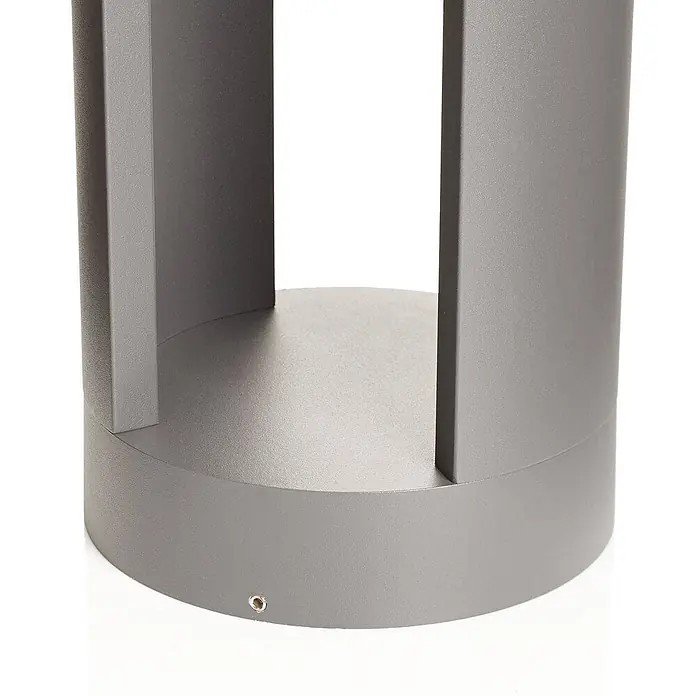 Lucande LED Wegeleuchte Pollerleuchte 80 cm, Gartenlampe IP65 -  - Graue zylindrische Außenleuchte mit vertikalen Schlitzen, konzipiert zur Wegbeleuchtung.