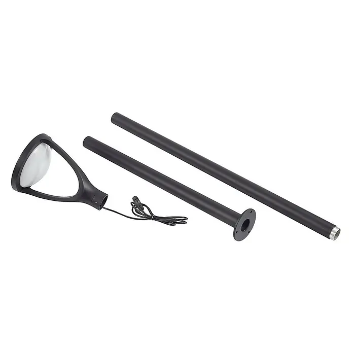 Lucande Außenlaterne Filor -  - Schwarze LED-Außenleuchte mit weißem Diffusor, Kabel und zwei schwarzen Metallstangen zur Montage.