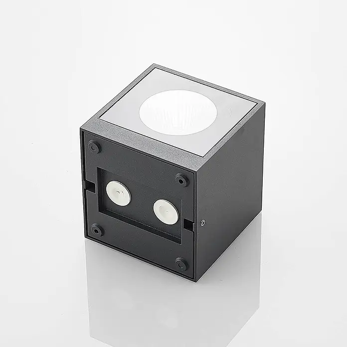 Arcchio LED Wandleuchte aussen in anthrazit, Aussenlampe Wand -  - Dunkelgrauer, würfelförmiger LED-Strahler mit rundem, weißem Reflektor und Befestigungspunkten auf der Rückseite.