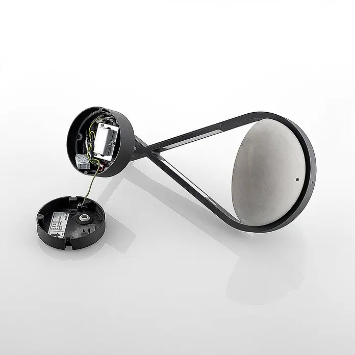 Lucande LED Wandleuchte aussen in dunkelgrau, Aussenlampe Wand -  - Zerlegte moderne dunkelgraue Wegeleuchte mit Innenverkabelung und hellgrauem Reflektor, Bodenplatte abgenommen.