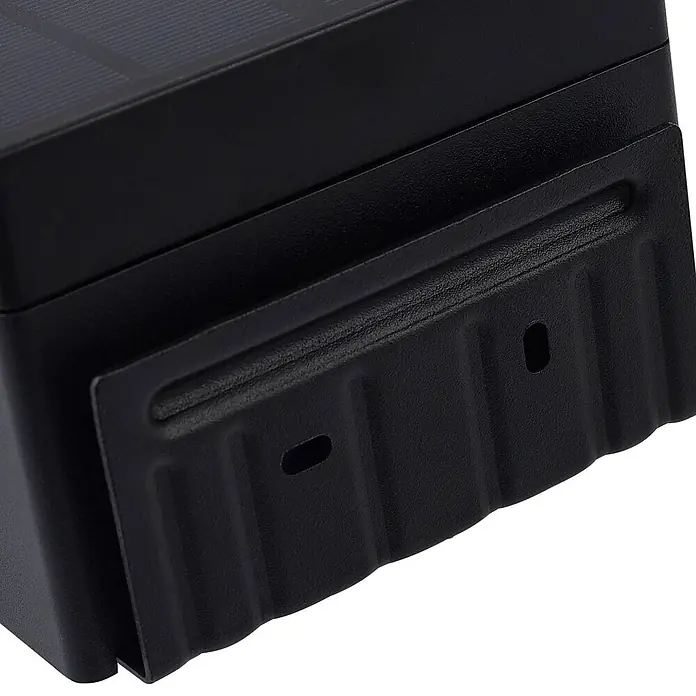 Lindby LED Solar Wandleuchte aussen in schwarz, weiß, mit Bewegungsmelder, -  - Schwarzes Elektronikgerät mit texturierter Oberfläche und integrierter Halterung mit zwei Befestigungslöchern.