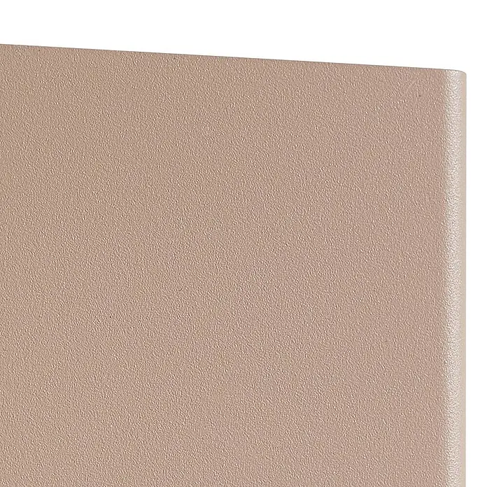 Lucande LED Wandleuchte aussen in beige, Aussenlampe Wand -  - Nahaufnahme einer strukturierten beigen Platte mit abgerundeter rechter Kante.