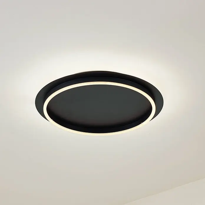 Lindby LED Deckenlampe in schwarz, Deckenleuchte rund -  - Schwarze, flache LED-Deckenleuchte mit beleuchtetem ovalem Ring. Modernes Design für Raumbeleuchtung.